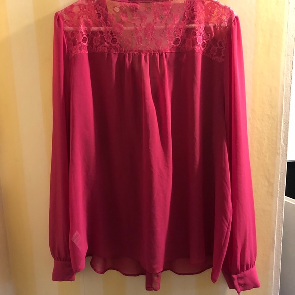 Pink button down blouse - Picture 2 of 3